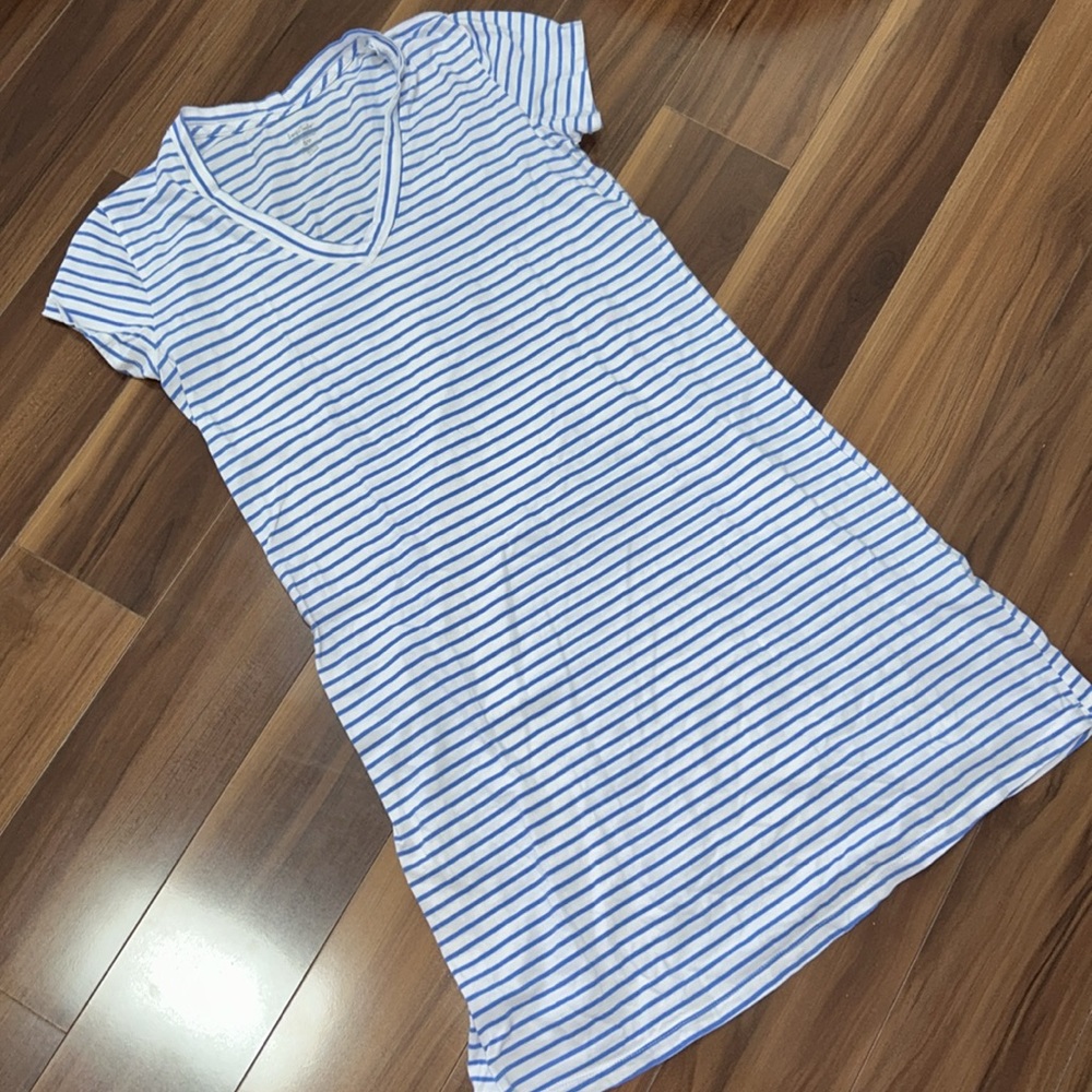 Small Lord & Taylor 100% Pima cotton striped nightgown V-neck dress